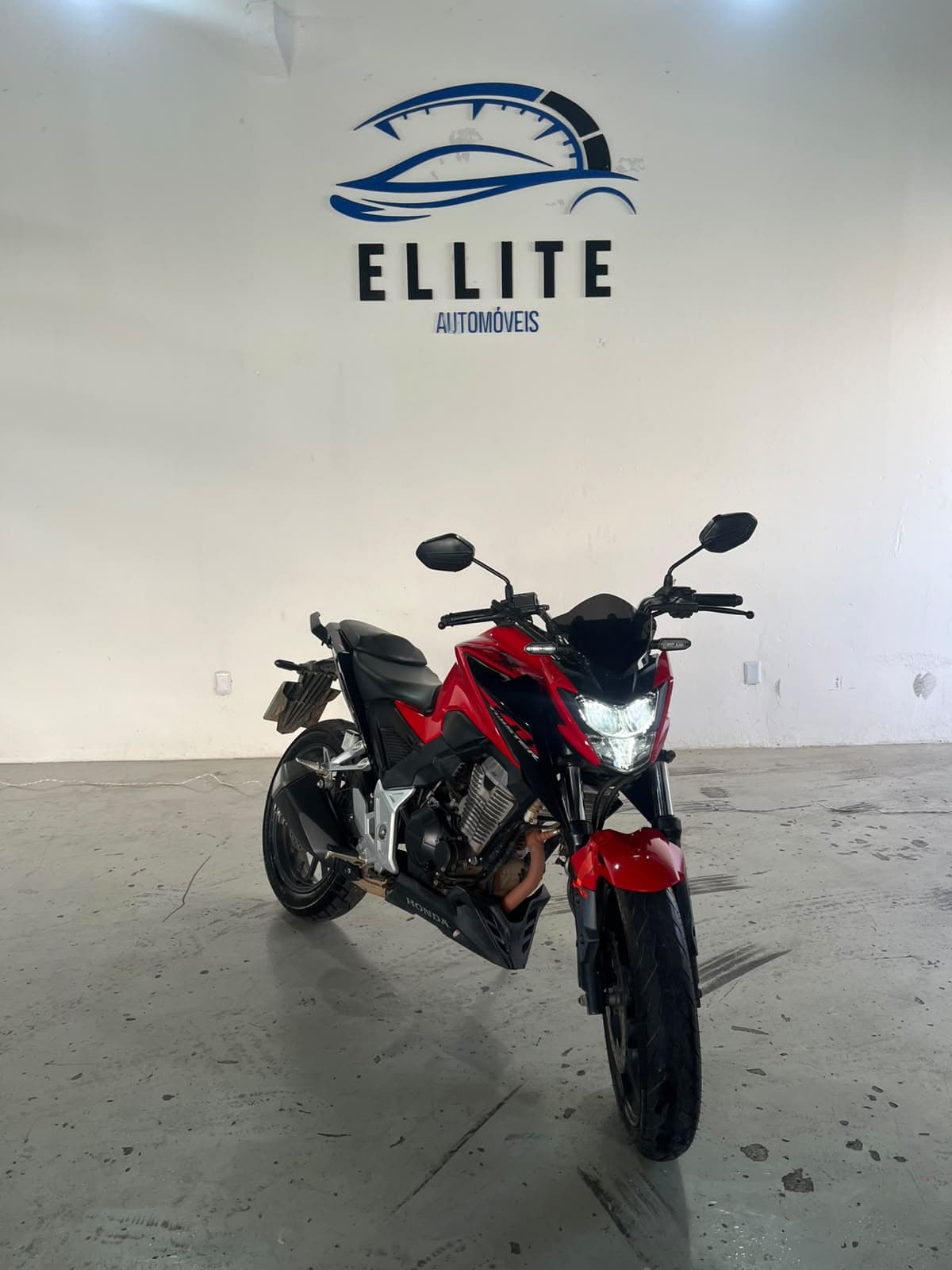 HONDA CB300F TWISTER CBS